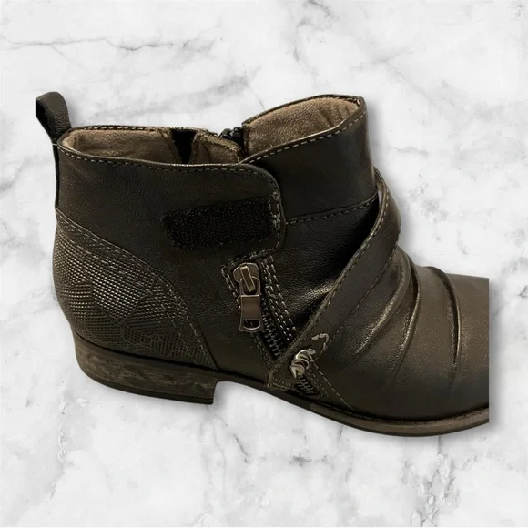 Like new - Black Ankle Boots Earth Avani Buckeye Black Noir 11 - Picture 4 of 5